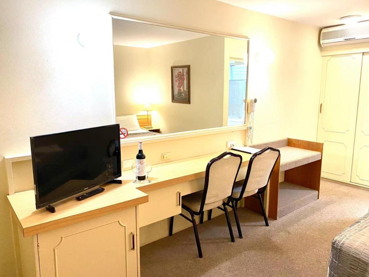 Gateway Motor Inn Narrandera Eksteriør bilde