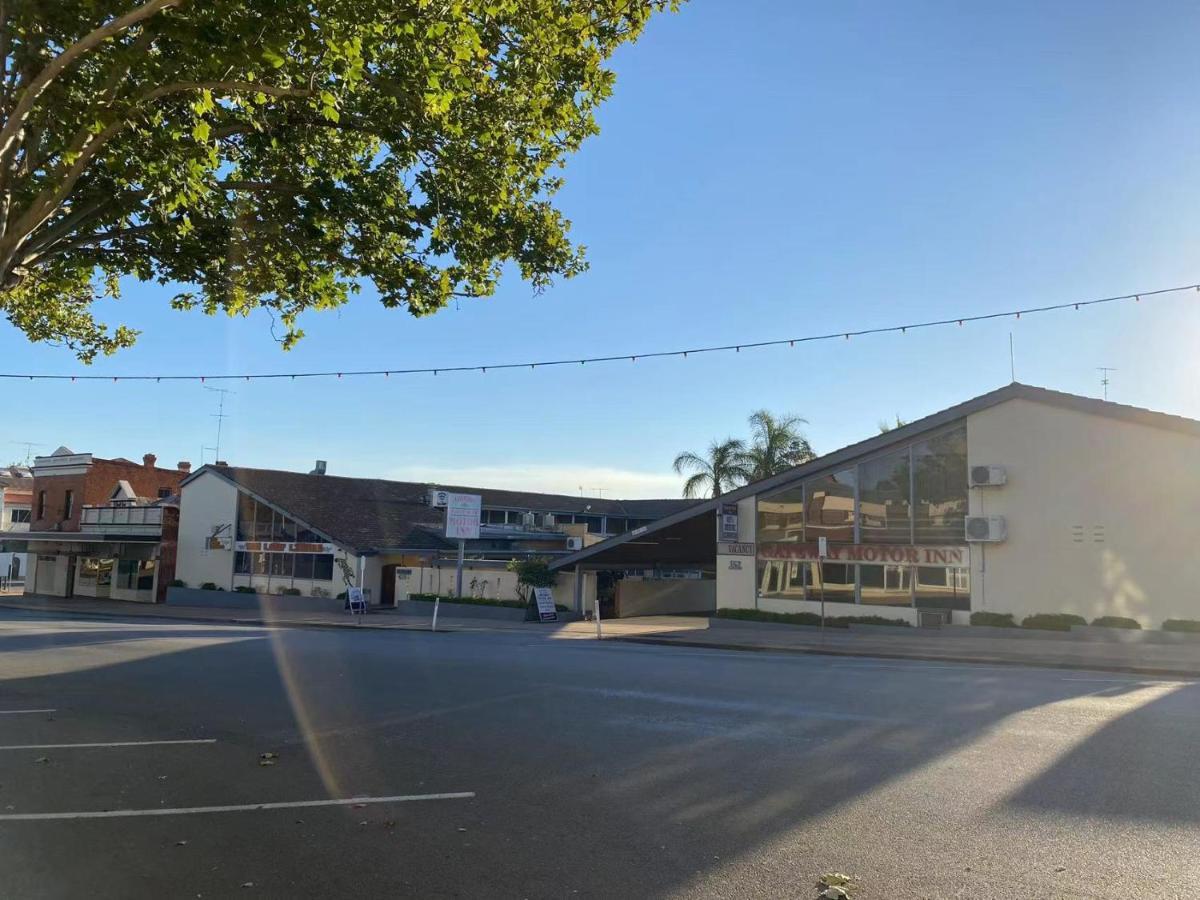 Gateway Motor Inn Narrandera Eksteriør bilde