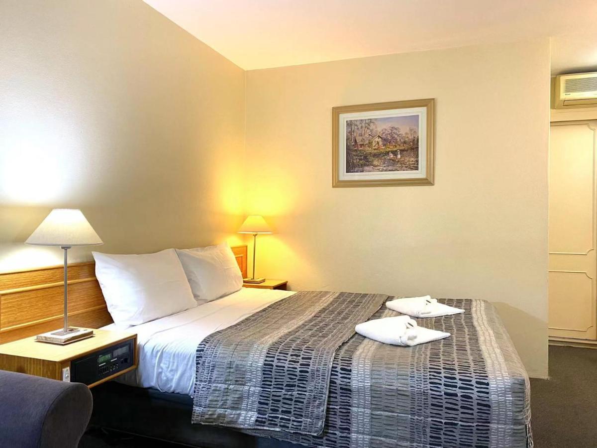 Gateway Motor Inn Narrandera Eksteriør bilde