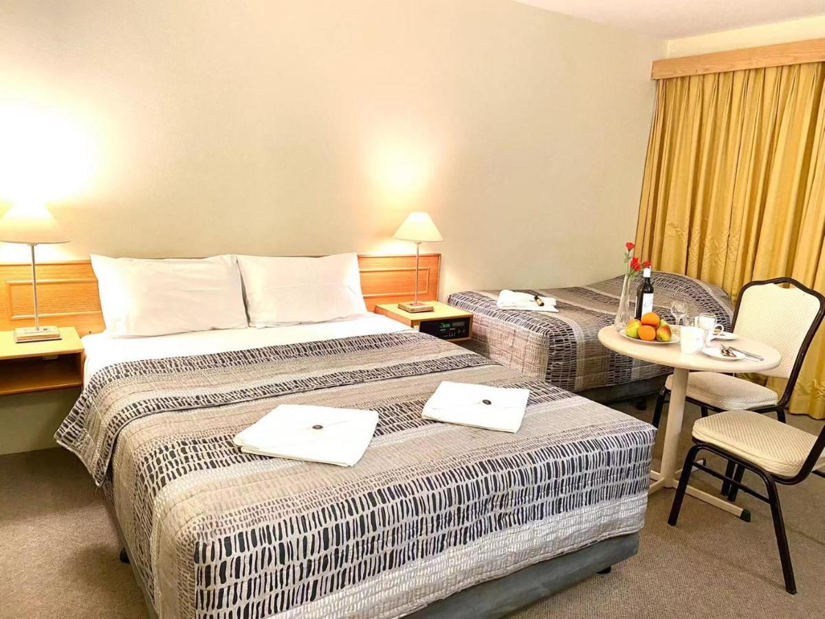 Gateway Motor Inn Narrandera Eksteriør bilde